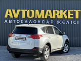 Toyota RAV4 2015 годаүшін9 700 000 тг. в Актобе – фото 3