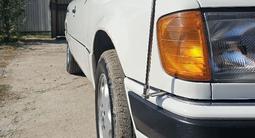 Mercedes-Benz E 230 1990 года за 2 800 000 тг. в Алматы – фото 3