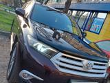 Toyota Highlander 2011 года за 12 800 000 тг. в Усть-Каменогорск – фото 4