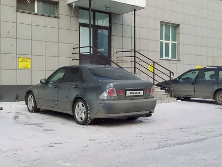 Lexus IS 200 1999 года за 3 300 000 тг. в Семей – фото 4