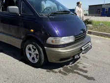 Toyota Previa, 1998