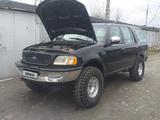 Ford Expedition 1997 года за 15 000 000 тг. в Шымкент