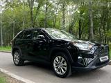 Toyota RAV4 2020 года за 16 500 000 тг. в Алматы – фото 2