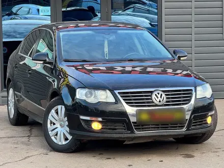 Volkswagen Passat 2010 года за 3 600 000 тг. в Астана