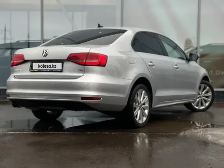 Volkswagen Jetta 2015 года за 6 500 000 тг. в Уральск – фото 4