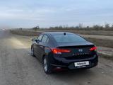 Hyundai Elantra 2019 года за 8 000 000 тг. в Актобе – фото 5