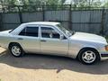 Mercedes-Benz E 230 1992 года за 1 500 000 тг. в Караганда – фото 2