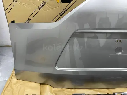 Накладка на крышку багажника Lexus LX600 NEW ORIGINAL за 750 000 тг. в Алматы – фото 16