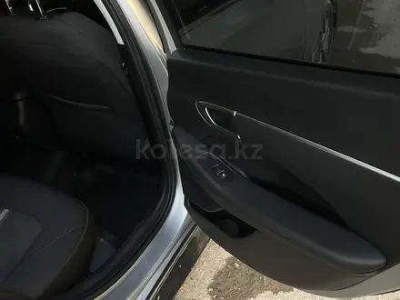 Hyundai Sonata 2020 года за 9 300 000 тг. в Актау – фото 23