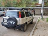 Honda CR-V 1997 годаүшін2 700 000 тг. в Атырау – фото 3