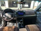 Toyota Camry 2005 года за 4 600 000 тг. в Шымкент – фото 5