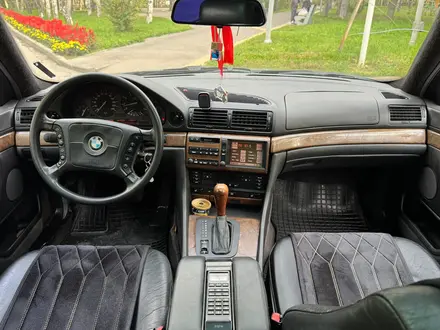 BMW 730 1996 года за 3 100 000 тг. в Алматы – фото 10