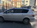 Toyota Avensis Verso 2005 года за 6 800 000 тг. в Актобе – фото 2