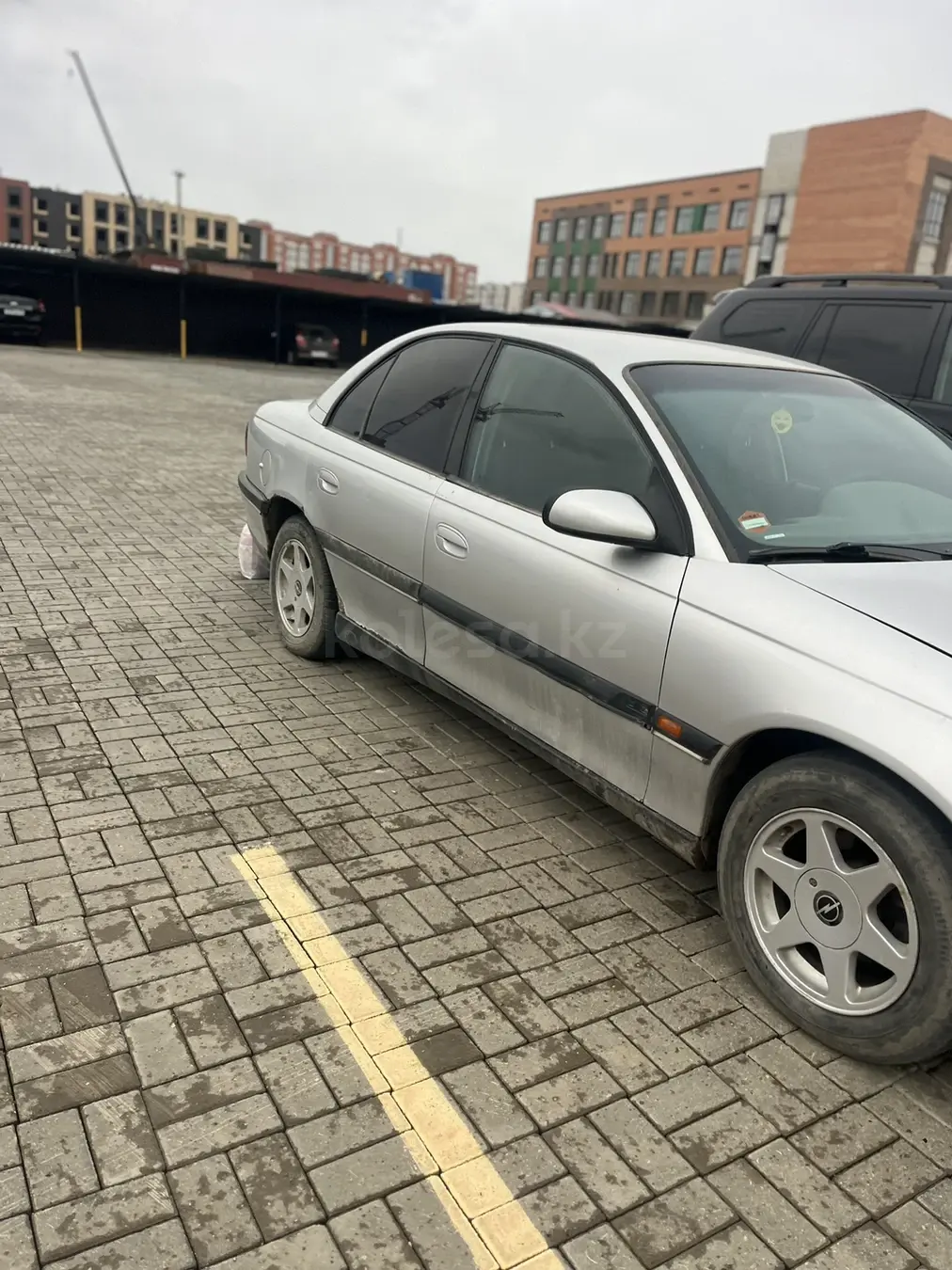 Opel Omega, 1995