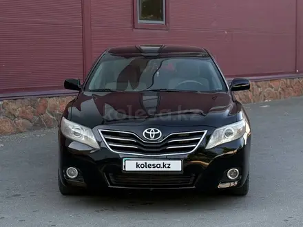 Toyota Camry 2009 года за 6 500 000 тг. в Семей – фото 2