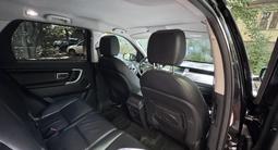Land Rover Discovery Sport 2017 года за 13 600 000 тг. в Алматы – фото 3