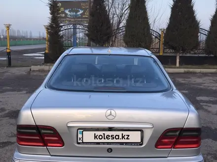 Mercedes-Benz E 280 1999 года за 4 950 000 тг. в Алматы – фото 2
