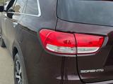 Kia Sorento 2015 года за 7 400 000 тг. в Актобе – фото 2