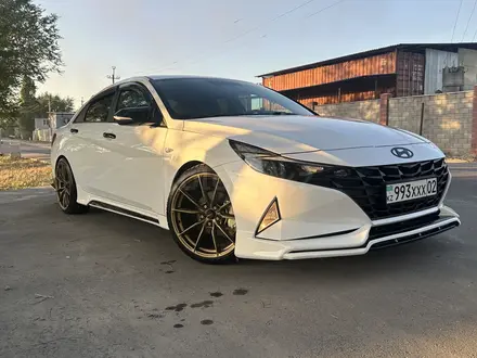 Накладка на передний бампер Elantra CN7 2022 за 40 000 тг. в Алматы – фото 9