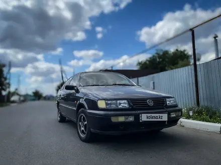 Volkswagen Passat 1994 года за 1 400 000 тг. в Аксай