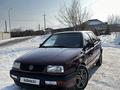 Volkswagen Vento 1994 годаfor950 000 тг. в Есик