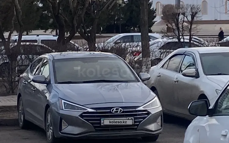 Hyundai Elantra 2019 годаүшін6 600 000 тг. в Алматы