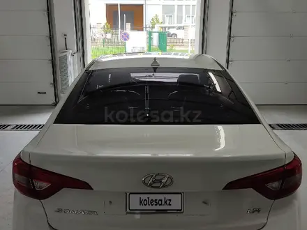 Hyundai Sonata 2015 года за 7 600 000 тг. в Астана – фото 12