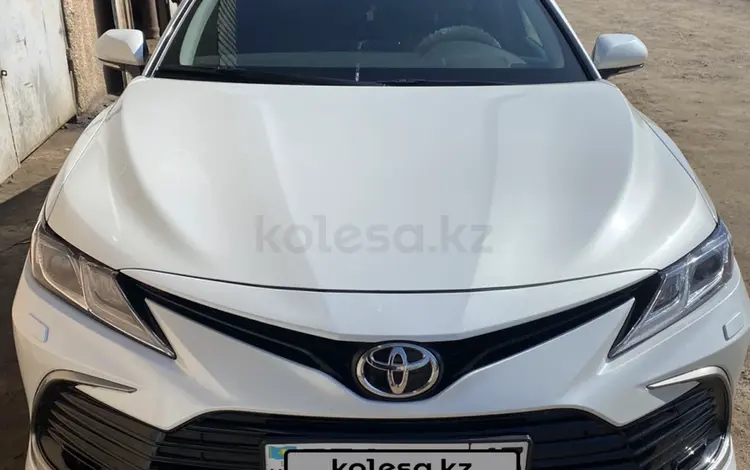Toyota Camry 2021 года за 16 000 000 тг. в Шымкент