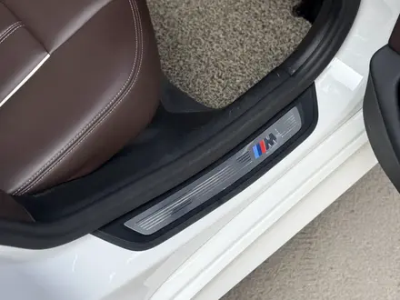BMW 540 2021 года за 26 500 000 тг. в Алматы – фото 34