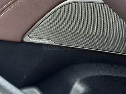 BMW 540 2021 года за 26 500 000 тг. в Алматы – фото 39