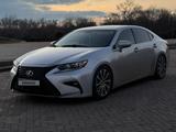 Lexus ES 350 2015 года за 14 000 000 тг. в Уральск – фото 3