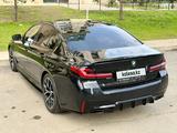 BMW 530 2021 года за 26 000 000 тг. в Астана – фото 4