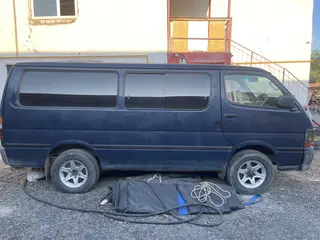 Toyota HiAce, 2003
