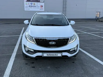 Kia Sportage 2014 года за 6 980 000 тг. в Актобе – фото 2