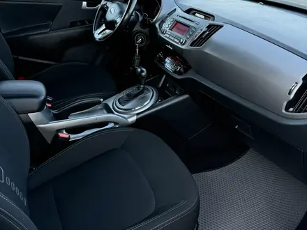 Kia Sportage 2014 года за 6 980 000 тг. в Актобе – фото 10
