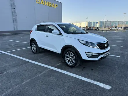 Kia Sportage 2014 года за 6 980 000 тг. в Актобе – фото 3