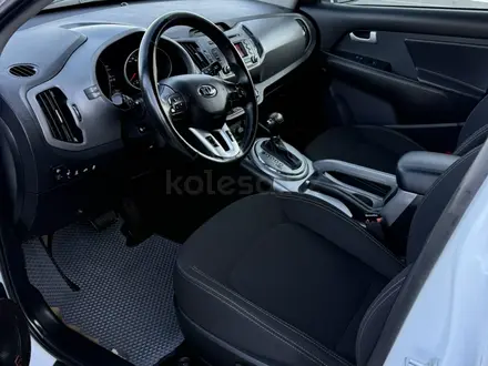 Kia Sportage 2014 года за 6 980 000 тг. в Актобе – фото 9