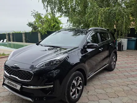 Kia Sportage 2021 года за 11 500 000 тг. в Алматы – фото 2