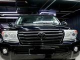 Toyota Land Cruiser 2013 года за 22 500 000 тг. в Астана