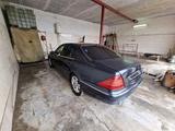 Mercedes-Benz S 320 1999 года за 2 600 000 тг. в Туркестан – фото 4