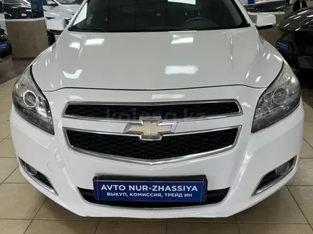 Chevrolet Malibu 2015 года за 6 100 000 тг. в Актау – фото 2