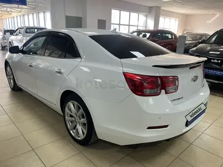 Chevrolet Malibu 2015 года за 6 100 000 тг. в Актау – фото 6