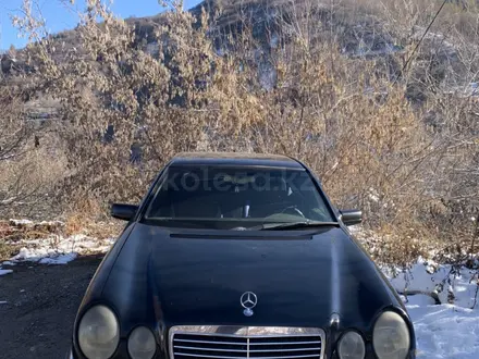 Mercedes-Benz E 280 1996 года за 1 700 000 тг. в Алматы – фото 2