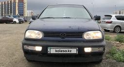 Volkswagen Golf 1993 года за 1 200 000 тг. в Астана – фото 2