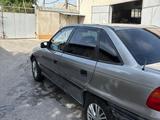 Opel Astra 1993 года за 850 000 тг. в Шымкент – фото 2