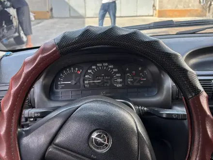 Opel Astra 1993 года за 850 000 тг. в Шымкент – фото 3
