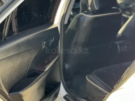 Toyota Camry 2014 года за 9 300 000 тг. в Караганда – фото 10