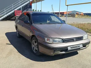 Toyota Carina E