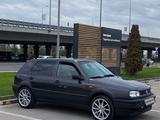 Volkswagen Golf 1992 года за 2 600 000 тг. в Алматы