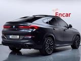 BMW X6 XDrive 40i 2023 годаүшін41 000 000 тг. в Алматы – фото 3